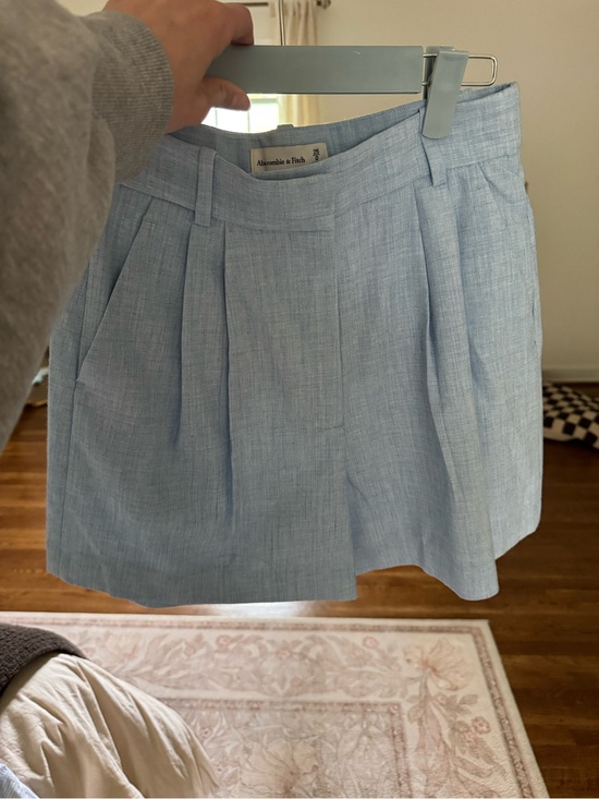 Abercrombie & Fitch Pants - Abercrombie & Fitch Pale Blue Pleated shorts